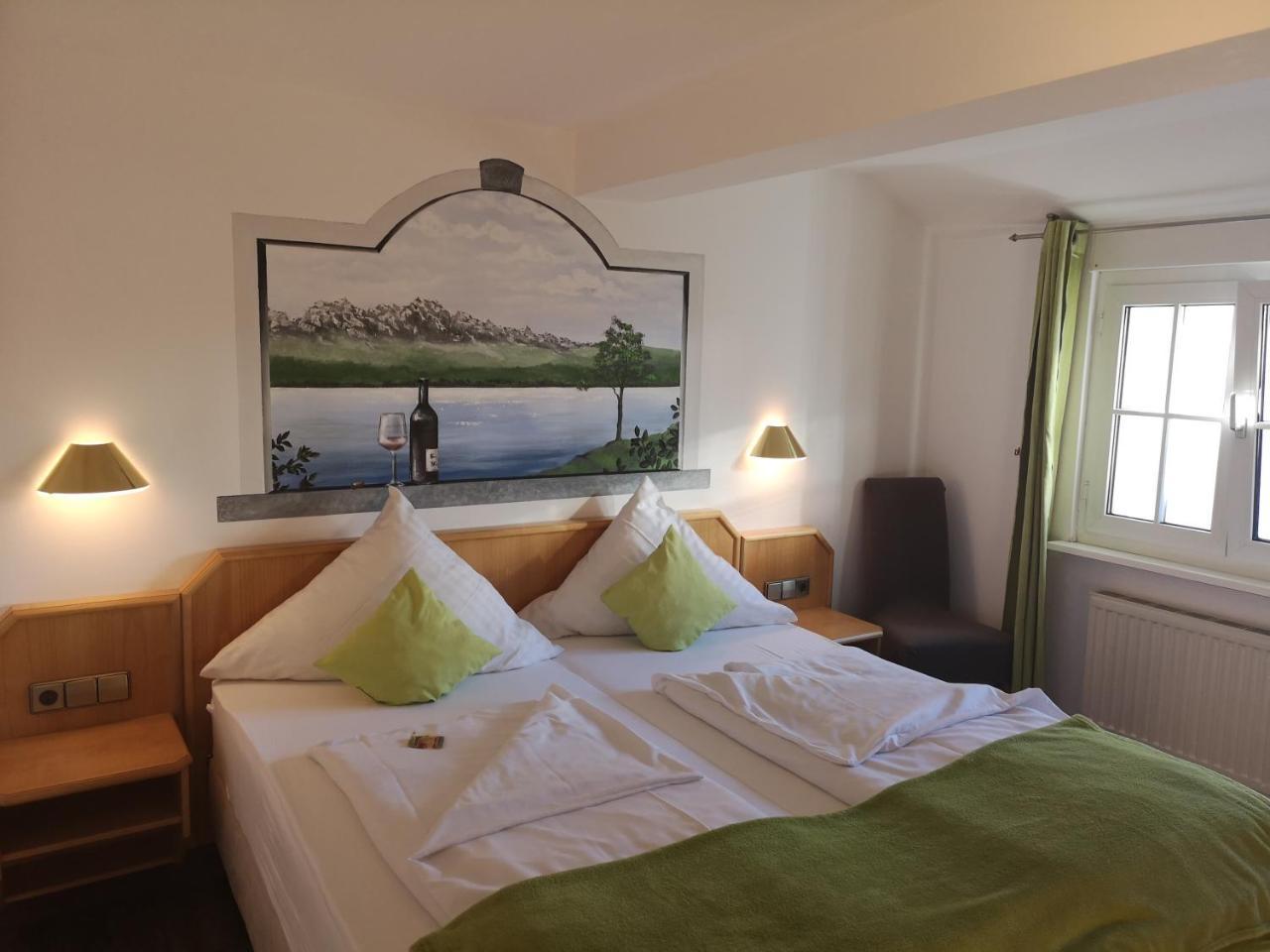 Hotel Dreikoenig & Restaurant Seegourmet ฮากเนา ภายนอก รูปภาพ